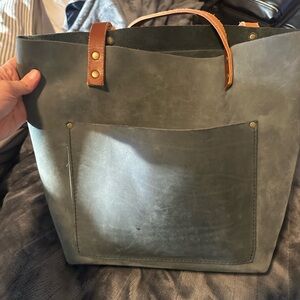 Grey Medium Portland Leather Tote Bag